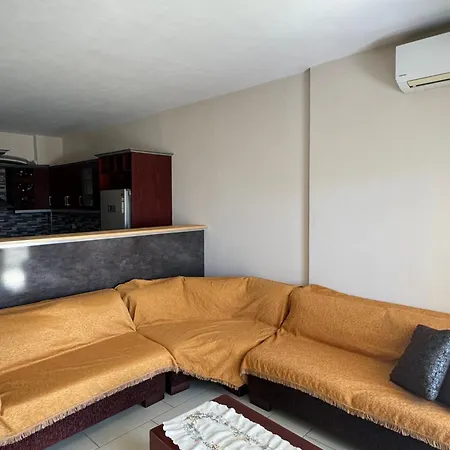 Apartment Klejdi