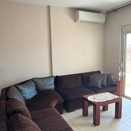 Klejdi Apartamento